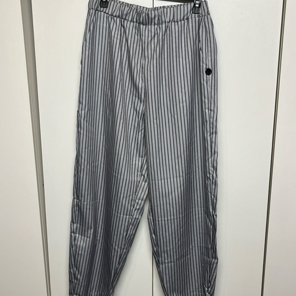 None Pants - Striped Gray Pants Stretch Waist